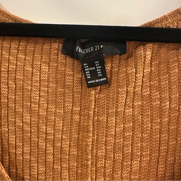 Forever 21+ Ribbed Knit Sleeveless Midi Dress in Burnt Orange with Seashells - Picture 3 of 4